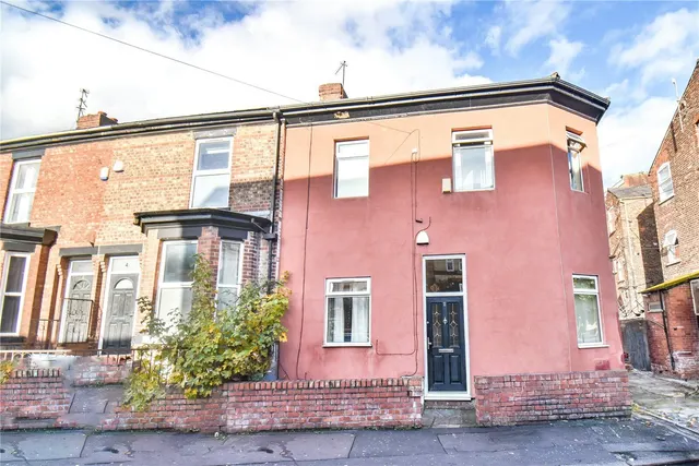 Davenport Avenue, M20, photo 1