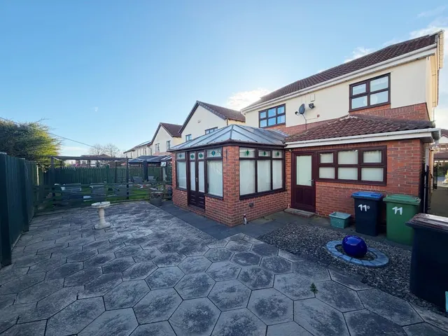 St. Bedes Avenue, Fishburn, TS21, photo 3