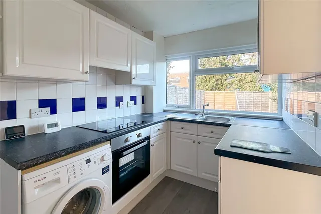 Rustington, Littlehampton, BN16, photo 3