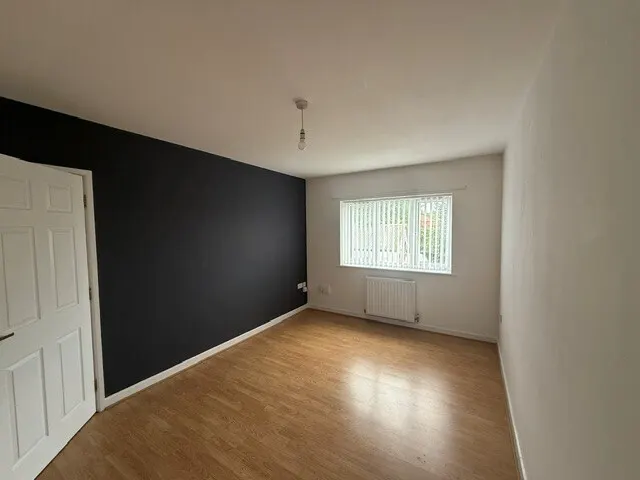 Roklis Court, Wirral, CH49, photo 2