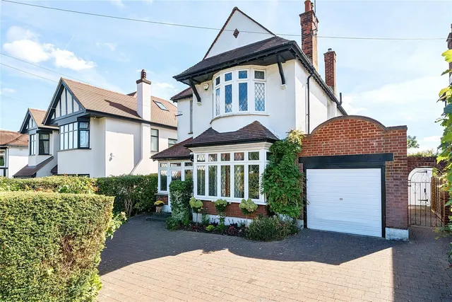 Elm Grove, Orpington, BR6, photo 1
