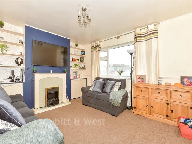 Fairlands, Bognor Regis, PO22, photo 3