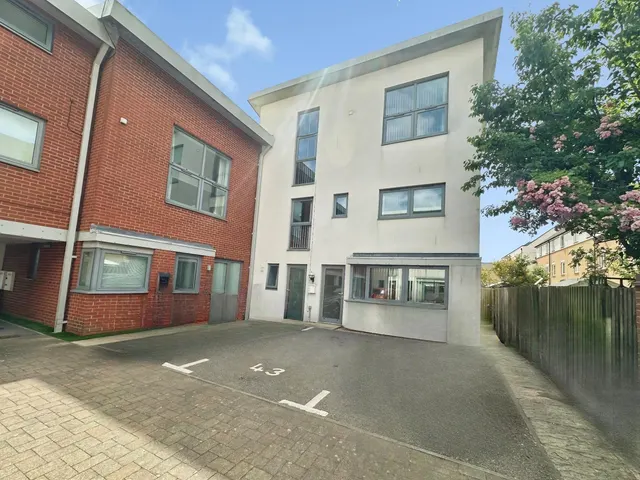 Broad street, Cambridge, CB23, photo 2