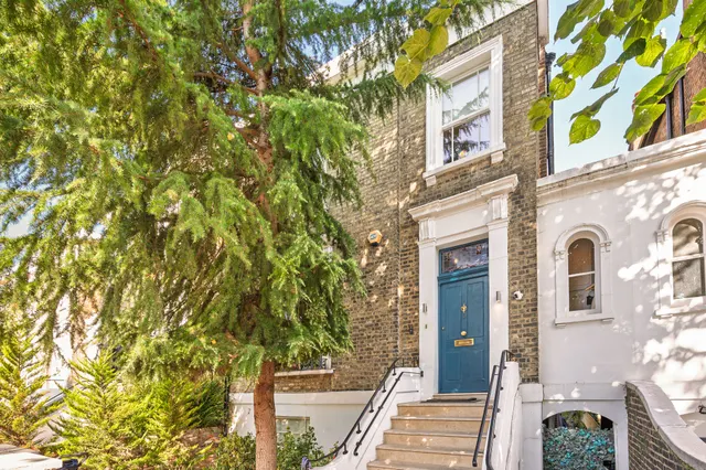 88 Belsize Road, London, photo 1
