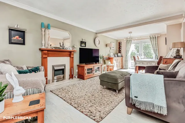 Garston Road, Corby, NN18, photo 2