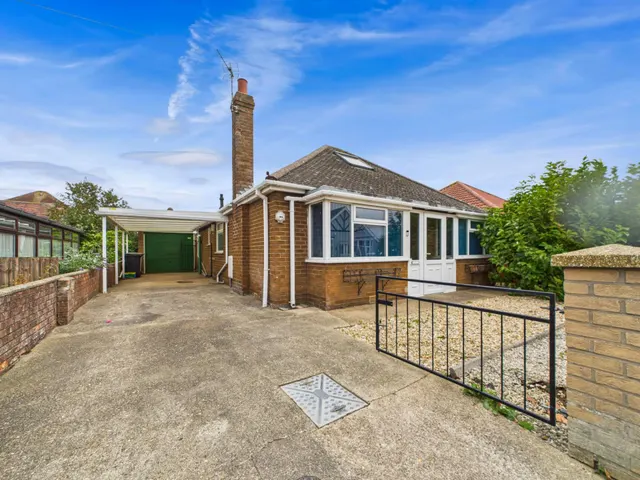 Seacroft Road, Mablethorpe, LN12, photo 1