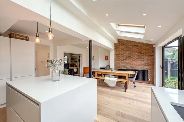 Photo 3 — Linden Crescent, St. Albans, Hertfordshire, AL1 5DD