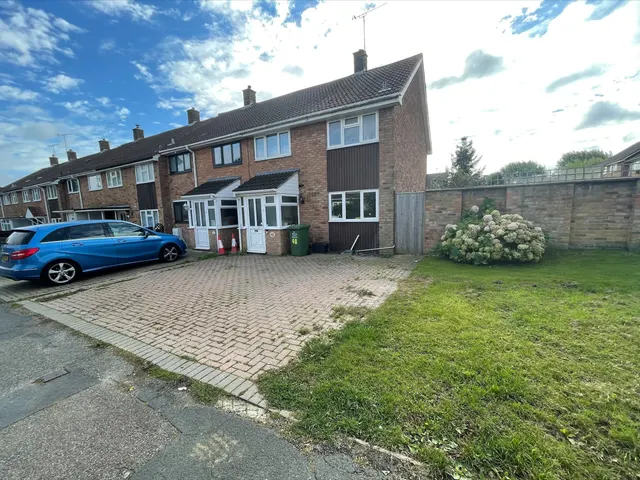 FRYERNS, BASILDON, photo 1
