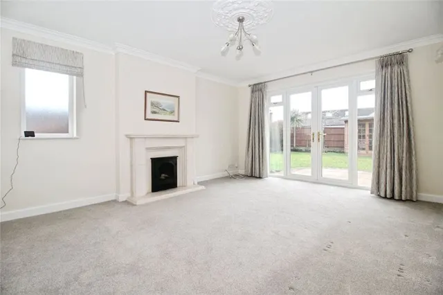 Photo 2 — Johns Close, Burbage, Leicestershire, LE10