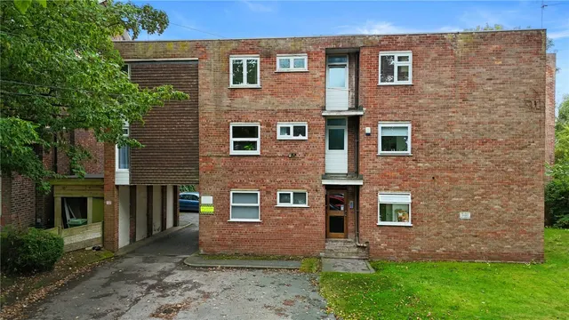 West Oakhill Park, Liverpool, L13, photo 2