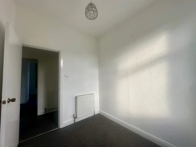Fern Street, Colne, BB8, photo 3