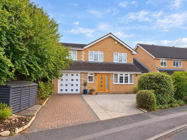 Yeats Close, Newport Pagnell, photo 1