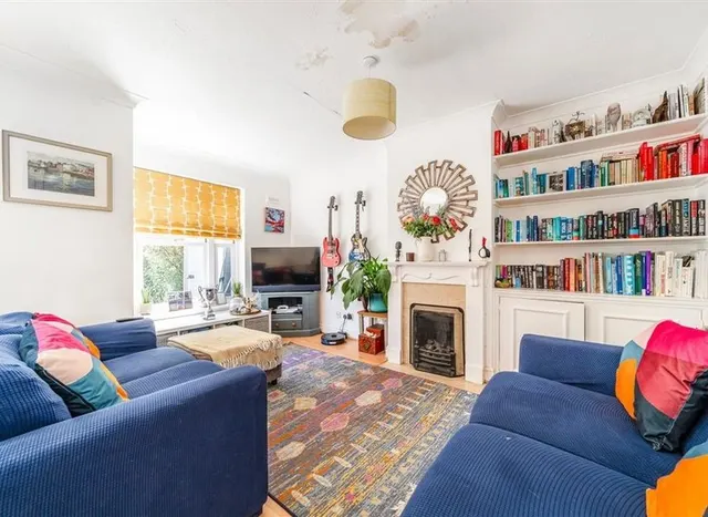 Luther Road, Teddington, TW11, photo 2