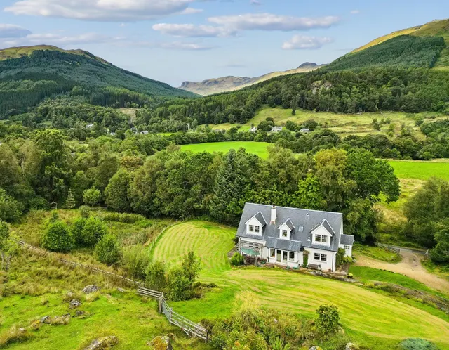Balquhidder, Lochearnhead, FK19, photo 2