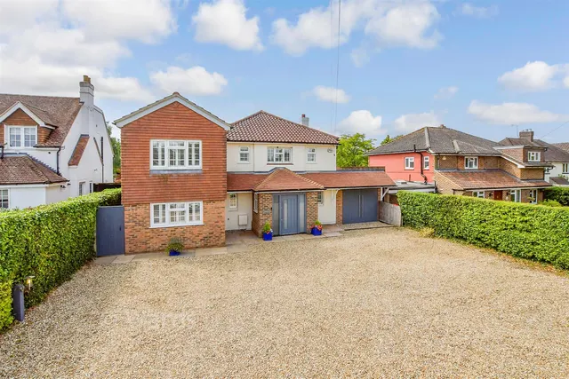 Walnut Tree Lane, Loose, ME15, photo 1