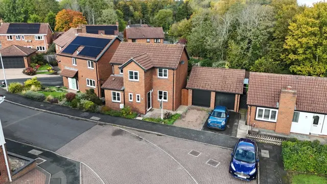 Ferndale Drive, Priorslee, TF2, photo 2