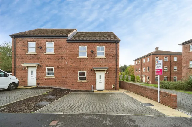 Asket Garth, Leeds, LS14, photo 1