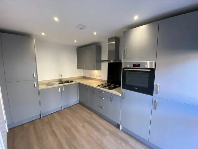 Photo 2 — Whittle Way, Gloucestershire, Brockworth, GL3 4ZF