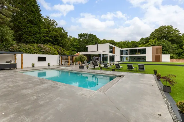 Photo 2 — London Road, Windlesham, Surrey, GU20 6LE