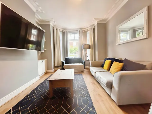 Leamington Avenue, West Didsbury, M20, photo 3
