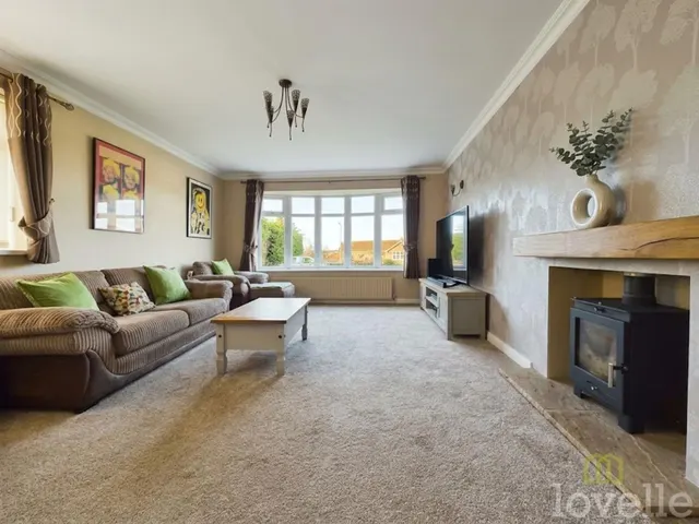 Morton Road, Laughton, DN21, photo 2