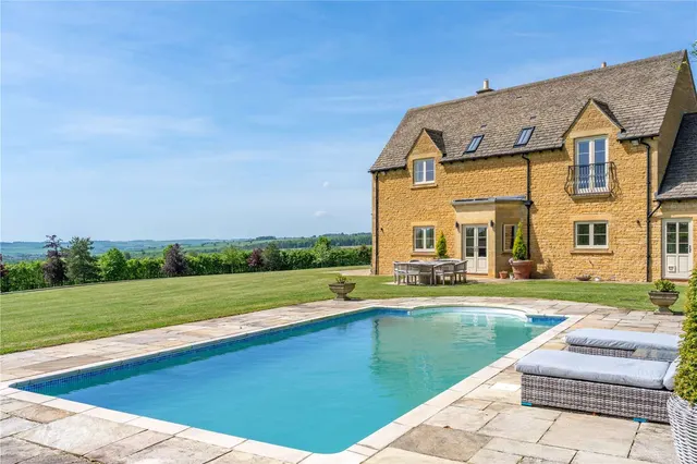 Chadlington, Chipping Norton, OX7, photo 2