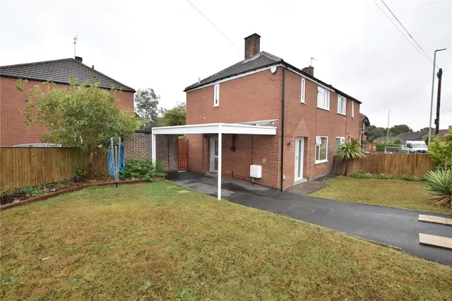 Stanks Gardens, Leeds, LS14, photo 1