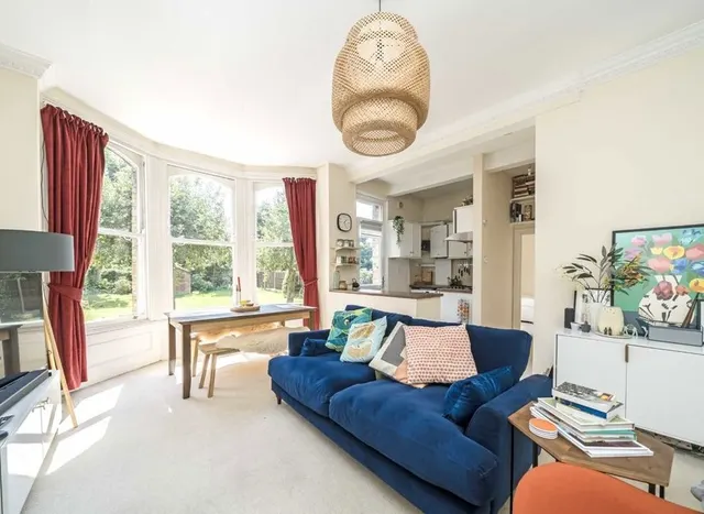 Photo 2 — Freeland Road, Ealing, W5
