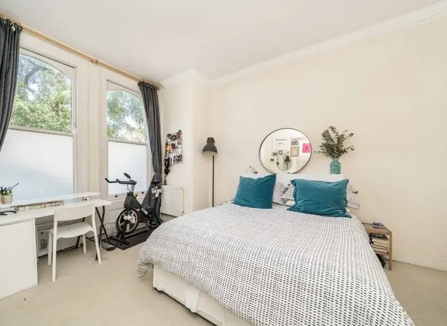 Photo 3 — Freeland Road, Ealing, W5