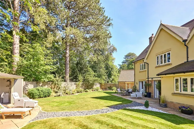 Beechwood Drive, Ipswich, IP3, photo 2