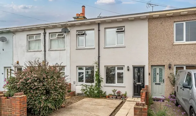 Horton Hill, Epsom, KT19, photo 1