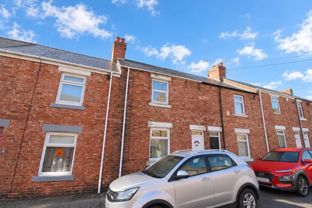 Elm Street, Chester Le Street, DH3, photo 1