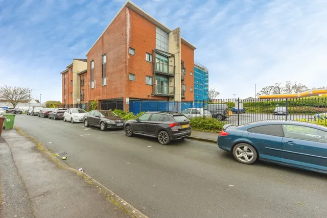 Pocklington Drive, Manchester, Greater Manchester, M23, photo 1