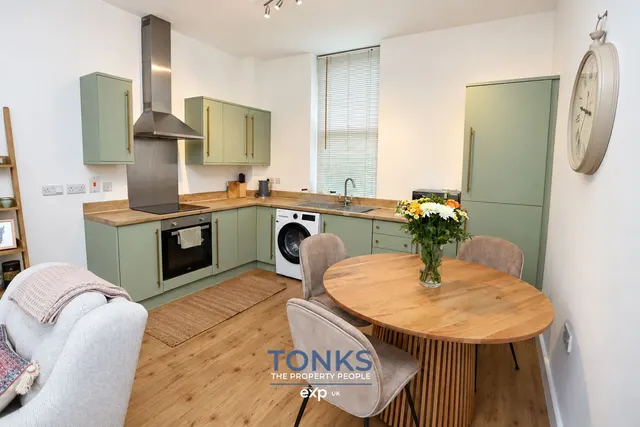 Marshall Crescent, Stourbridge, DY8, photo 3