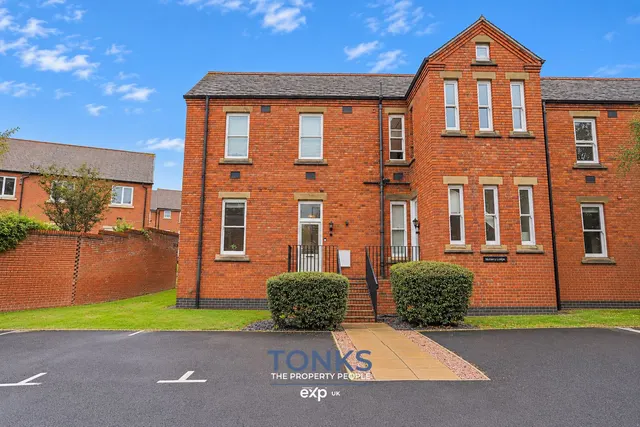 Marshall Crescent, Stourbridge, DY8, photo 1