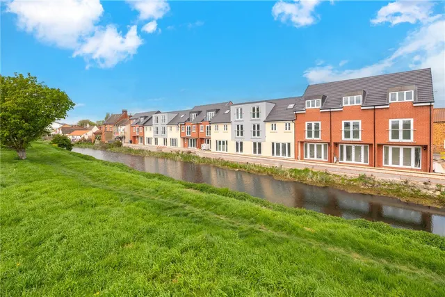 Eastgate, Bourne, PE10, photo 1
