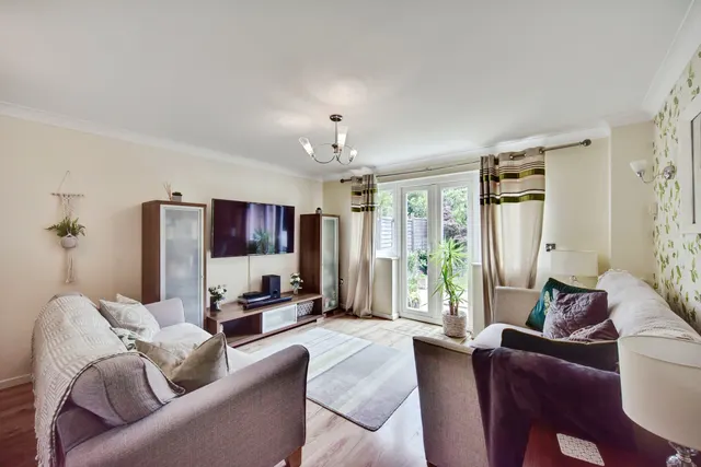 Furfield Chase, Maidstone, ME17, photo 3
