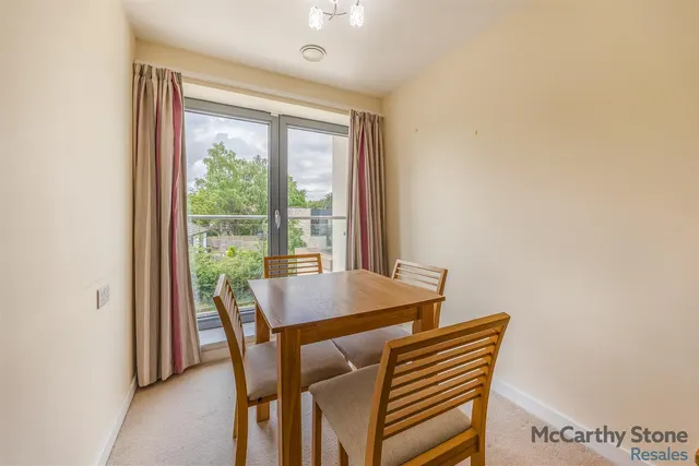 Baberton Avenue, Juniper Green, EH14, photo 3