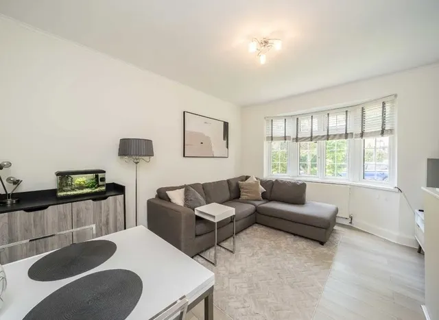 Photo 2 — Godley Road, Earlsfield, SW18