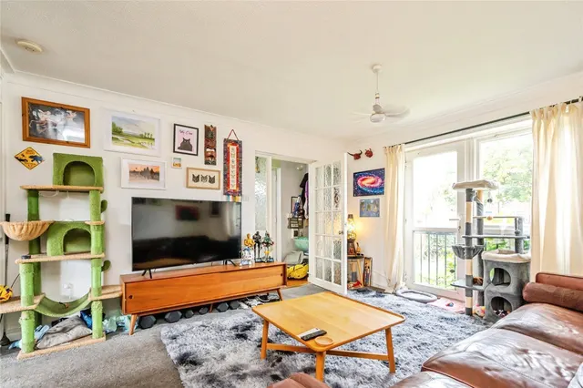 Winterbourne Road, Chichester, PO19, photo 2