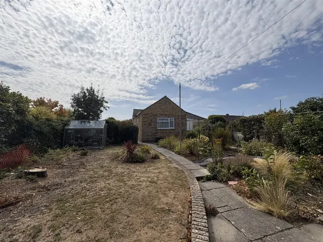 Photo 3 — Dorset Road, Bridgwater TA6 5PR