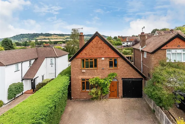 Deepdene Avenue, Dorking, RH4, photo 1