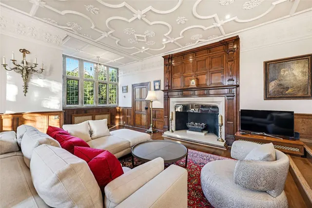 Holly Walk, London, NW3 6RA, photo 1
