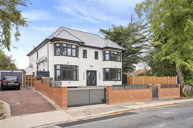Gloucester Road, Barnet, EN5, photo 2