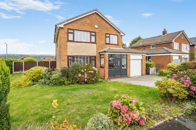 Amberley Close, Bolton, BL3, photo 1