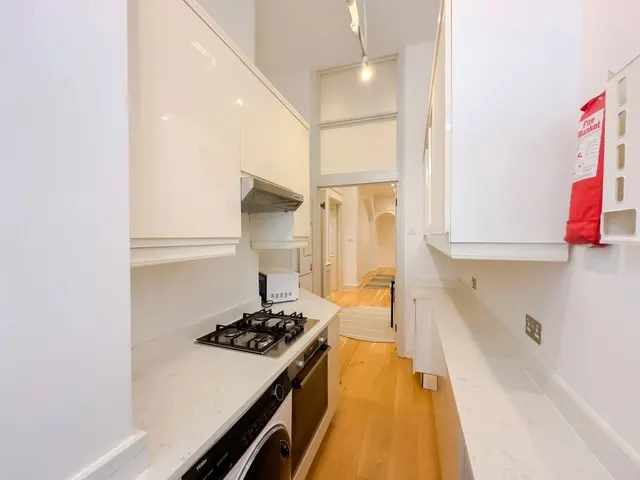 Photo 2 — Stanhope Gardens, London, SW7 5QY
