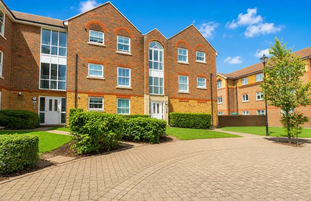 Running Foxes Lane, Singleton, TN23, photo 1