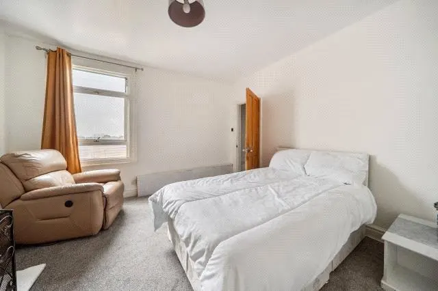 Shelley Street, Swindon, SN1, photo 2