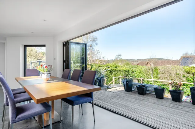 Photo 3 — College Hill Terrace, HASLEMERE, GU27