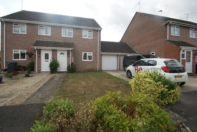 Rowan Close, Durrington, SP4, photo 1